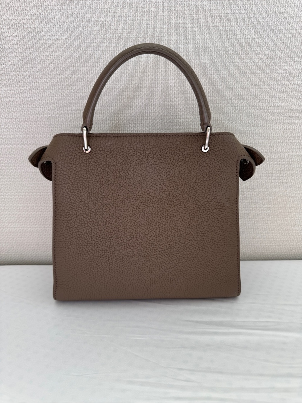 Michino Paris Lutece Mini Taupe Leather handbag - Picture 3 of 7
